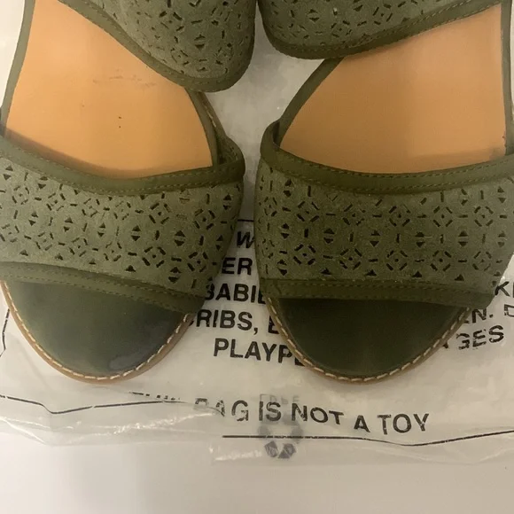 Tommy Hilfiger Sandal Heel - Picture 2 of 6